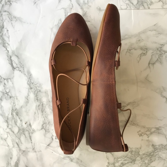 Lucky Brand Women Flat Cognac Lace Up Size 8.5 - Picture 2 of 8